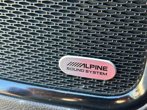 Used 2022 Jeep Compass Limited w/ (RED) Package image 27