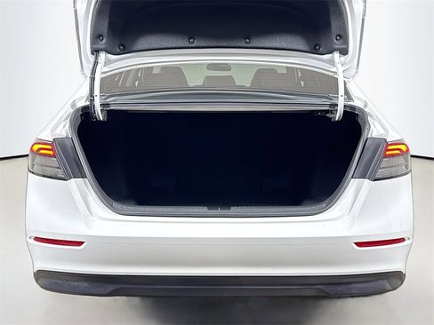 Used 2025 Honda Accord LX image 22