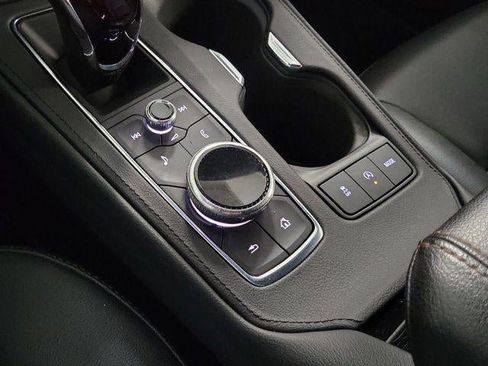Certified 2023 Cadillac XT4 Sport FWD image 28