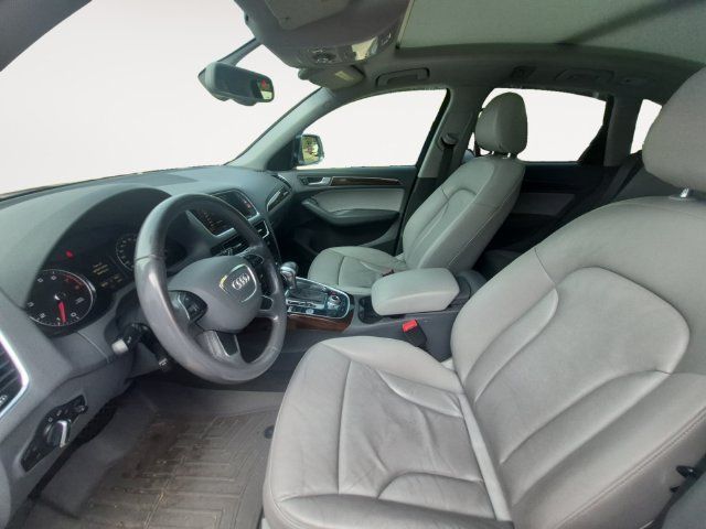 Used 2015 Audi Q5 2.0T Premium Plus w/ Technology Package AWD/4WD image 9