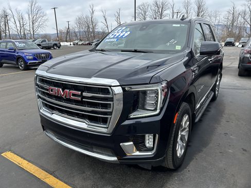 Used 2022 GMC Yukon SLT image 1