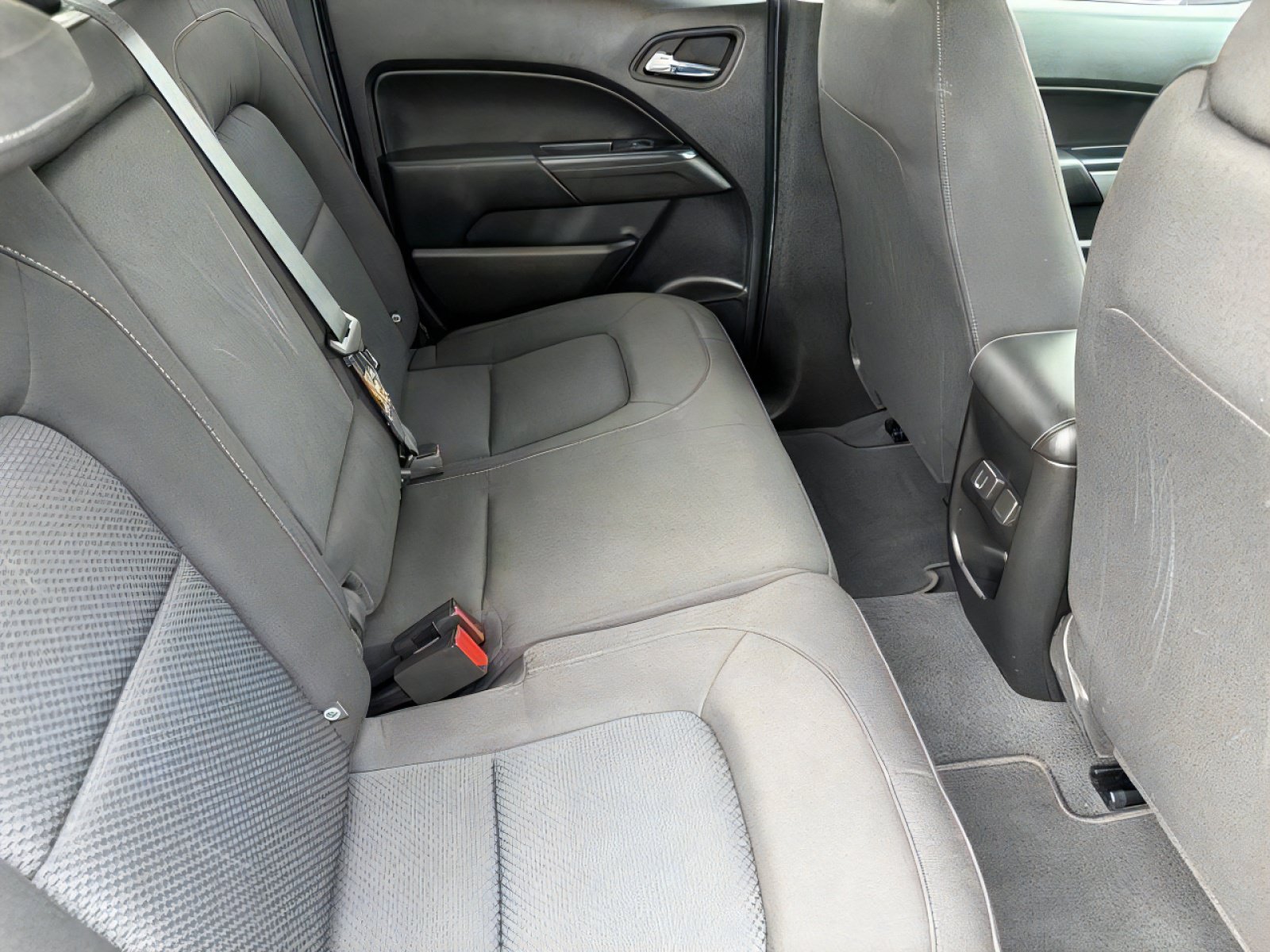 Used 2022 Chevrolet Colorado LT w/ LT Convenience Package RWD image 11