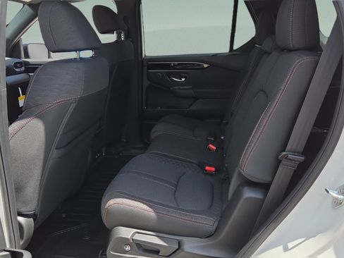New 2026 Honda Pilot Sport image 11