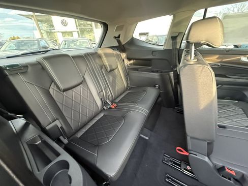 New 2026 Volkswagen Atlas SEL Premium R-Line image 26