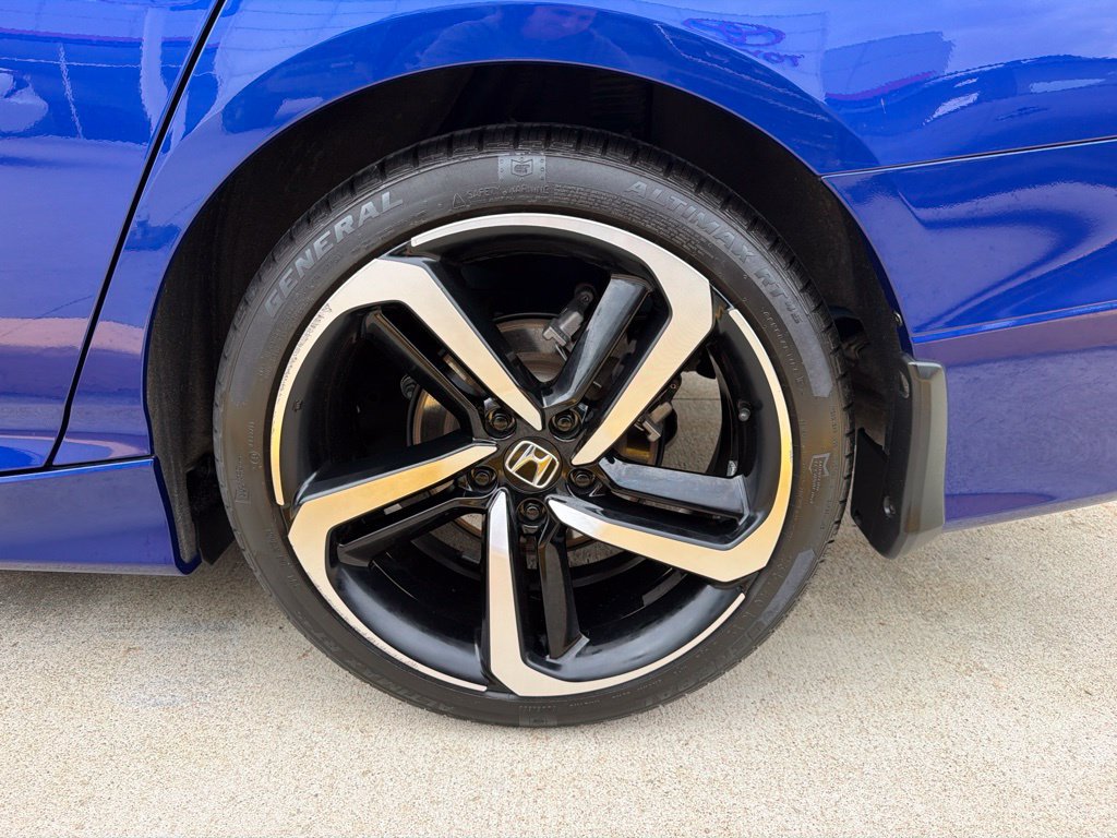 Used 2021 Honda Accord Sport image 8