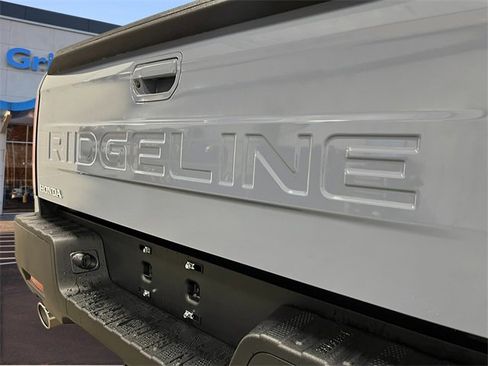 New 2026 Honda Ridgeline RTL image 6