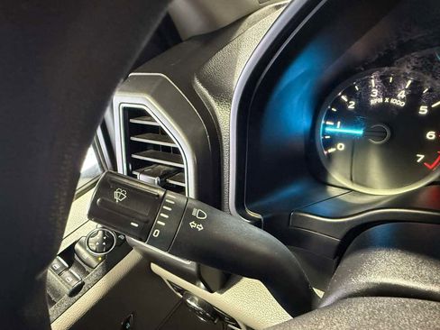 Used 2018 Ford F150 XLT image 19