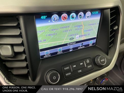 Used 2019 GMC Acadia SLT image 29
