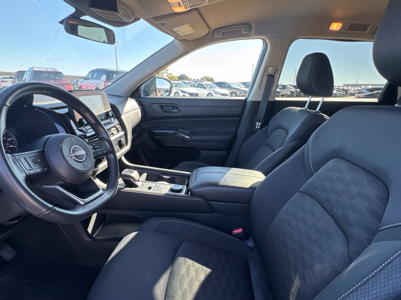 Certified 2024 Nissan Pathfinder SV w/ Cargo Package AWD/4WD image 43