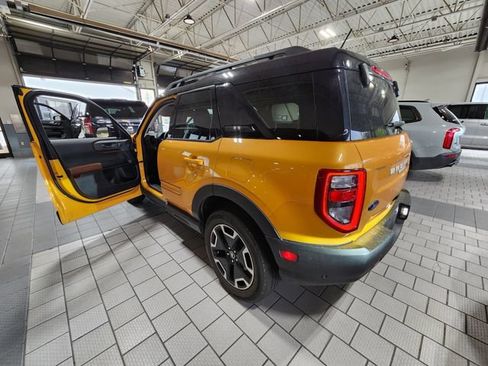 Used 2023 Ford Bronco Sport Outer Banks w/ Tech Package AWD/4WD image 6