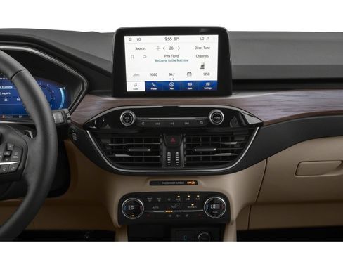Used 2020 Ford Escape Titanium FWD image 8
