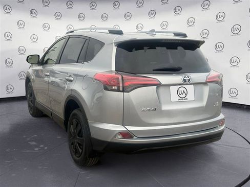 Used 2018 Toyota RAV4 LE w/ All Weather Liner Package image 3