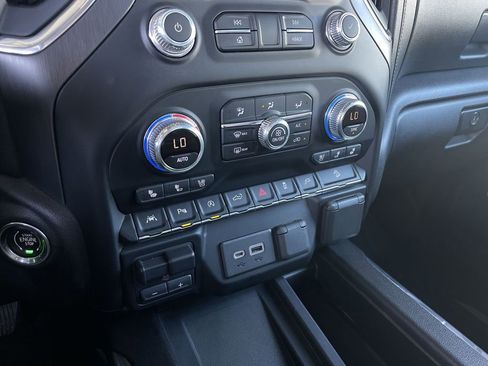 Used 2019 GMC Sierra 1500 AT4 w/ AT4 Premium Package image 35