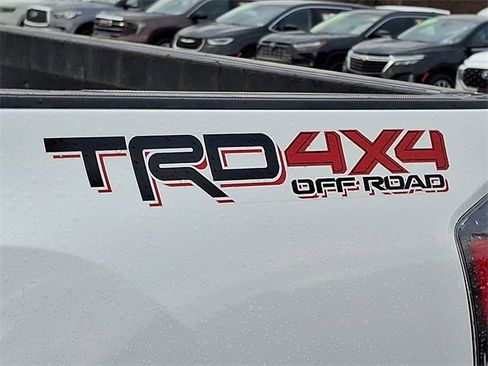 Certified 2023 Toyota Tacoma TRD Off-Road image 30