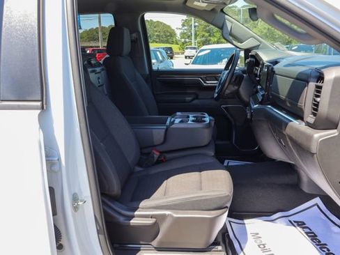 Certified 2023 Chevrolet Silverado 1500 RST w/ LPO, Dark Essentials Package AWD/4WD image 9