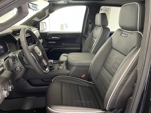 New 2026 GMC Sierra 1500 AT4X image 12