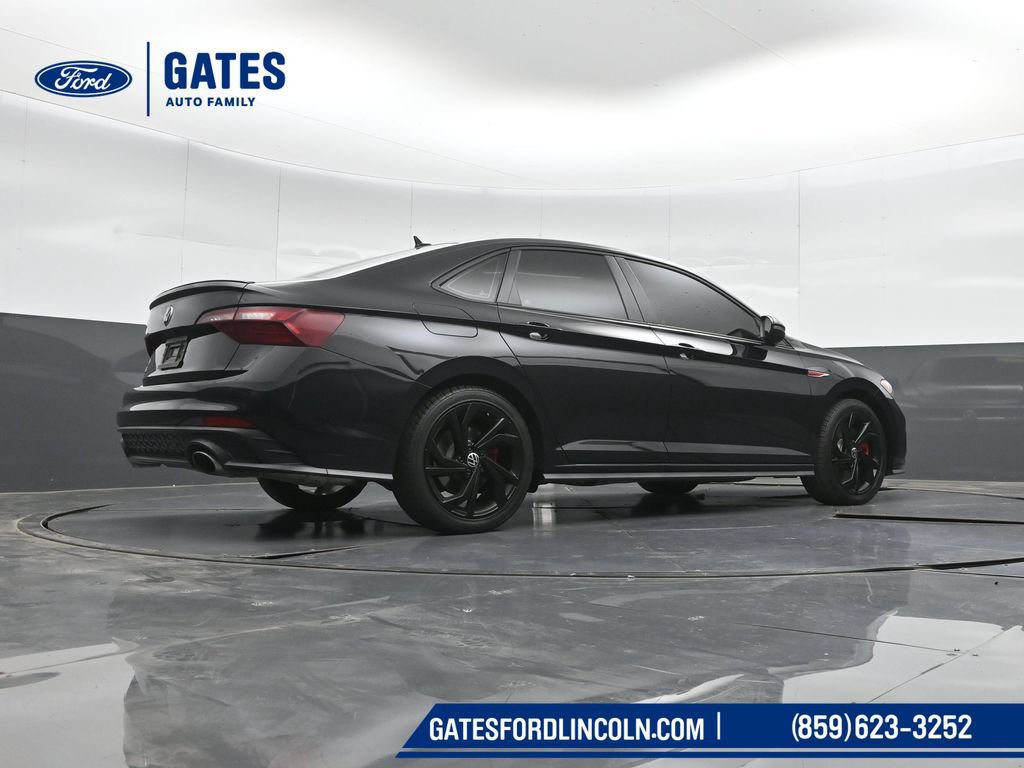 Used 2024 Volkswagen Jetta GLI Autobahn FWD image 37