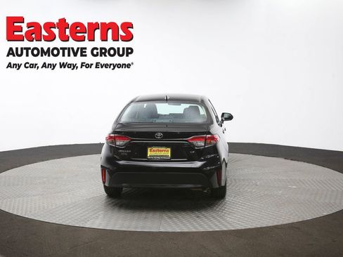 Used 2023 Toyota Corolla LE image 35