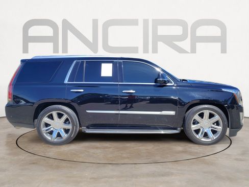 Used 2018 Cadillac Escalade Luxury w/ LPO, Radiant Package RWD image 14