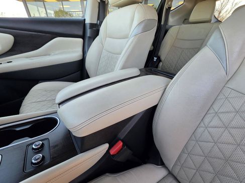 Used 2022 Nissan Murano Platinum w/ Cargo Package image 42