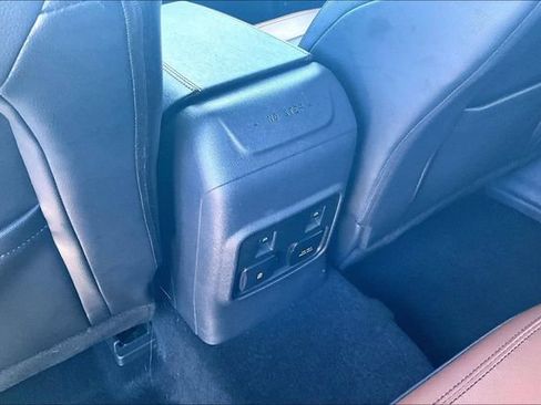 Used 2024 Ford Bronco Outer Banks AWD/4WD image 10