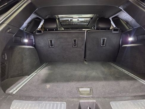 Used 2024 Cadillac XT5 Premium Luxury image 25