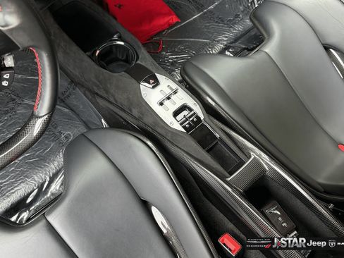 Used 2022 Ferrari SF90 Stradale AWD/4WD image 12