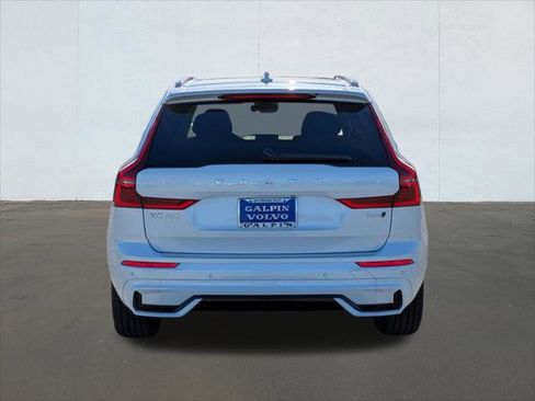 New 2026 Volvo XC60 B5 Plus w/ Protection Package Premier image 5