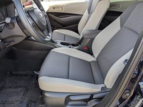 Used 2024 Toyota Corolla LE FWD image 20