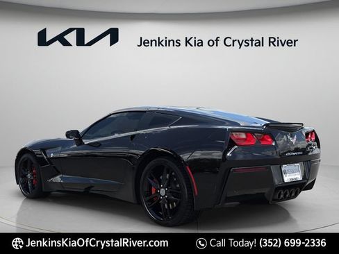 Used 2019 Chevrolet Corvette Stingray Coupe w/ 1LT RWD image 10