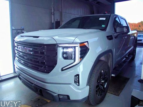 Used 2024 GMC Sierra 1500 Elevation w/ Elevation Premium Package AWD/4WD image 1
