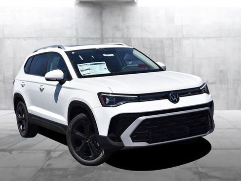 New 2026 Volkswagen Taos SEL AWD/4WD image 2