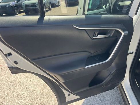 Certified 2025 Toyota RAV4 XLE FWD image 15
