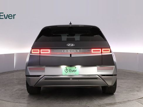 Used 2023 Hyundai Ioniq 5 Limited RWD image 15