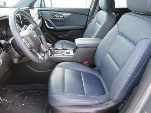 Certified 2023 Chevrolet Blazer RS w/ Enhanced Convenience Package image 9