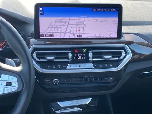 Used 2024 BMW X3 xDrive30i image 9