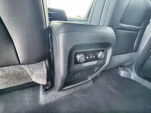Certified 2026 Chevrolet Traverse LT AWD/4WD image 20
