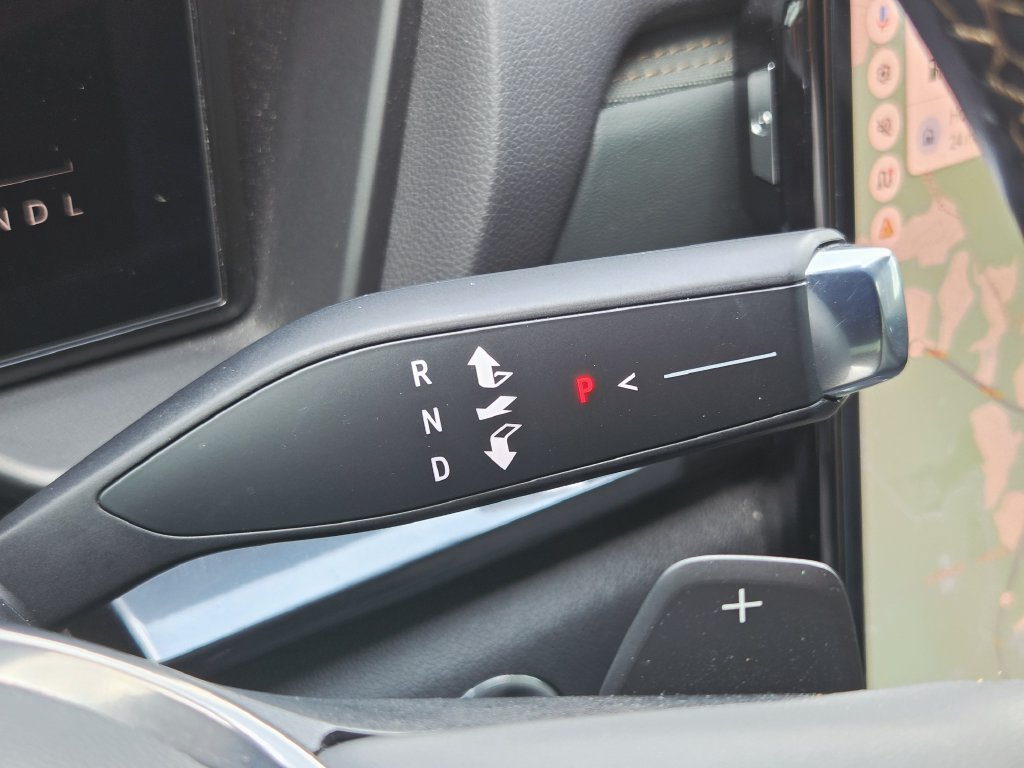 Used 2026 GMC Terrain AT4 w/ Technology Package II AWD/4WD image 23