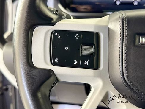 Used 2023 Land Rover Defender 110 X-Dynamic SE AWD/4WD image 13