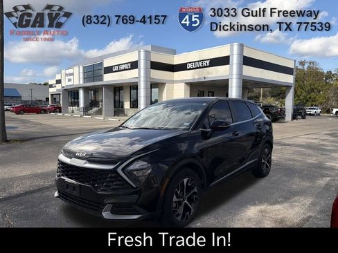 Certified 2023 Kia Sportage EX image 2