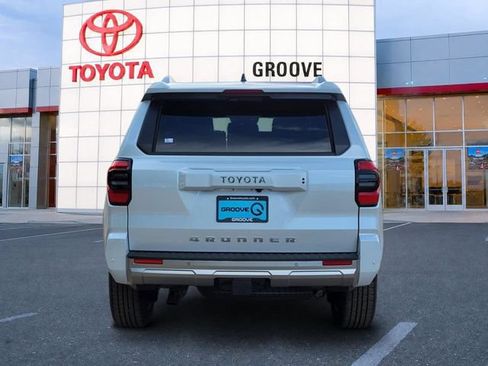 Used 2026 Toyota 4Runner Limited AWD/4WD image 5