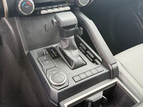 Used 2025 Toyota Tacoma SR5 RWD image 19