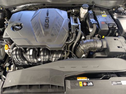 Used 2025 Hyundai Sonata SEL FWD image 30