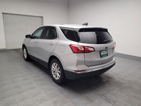 Used 2018 Chevrolet Equinox LT FWD image 5