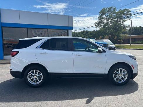 Used 2024 Chevrolet Equinox LT AWD/4WD image 13