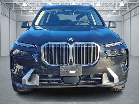 Certified 2025 BMW X7 xDrive40i image 2