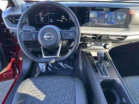 New 2026 Nissan Kicks SV w/ Cold Weather Package image 17