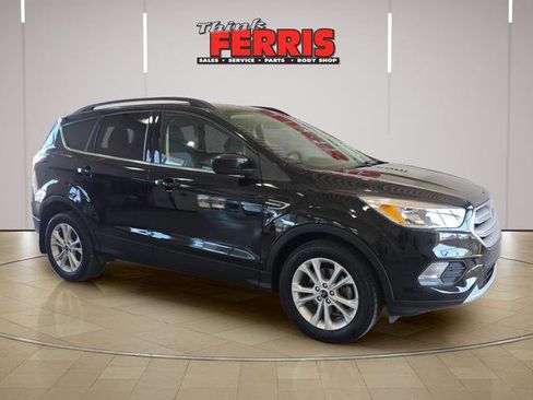 Used 2018 Ford Escape SE FWD image 3