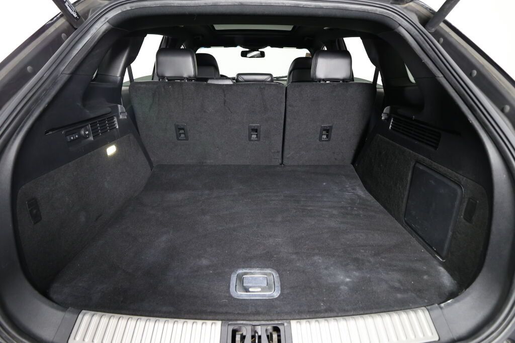 Used 2016 Lincoln MKX Reserve w/ Climate Package FWD image 18