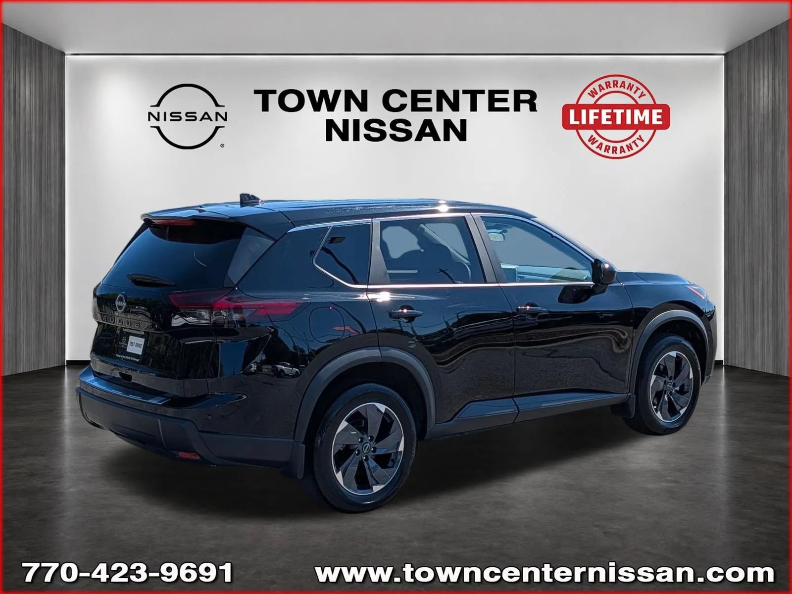 Used 2025 Nissan Rogue SV FWD image 7